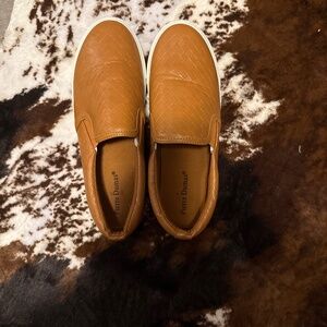 Pierre Dune shoes